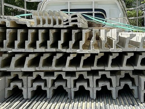 จัดจำหน่ายบัวปูนปั้น